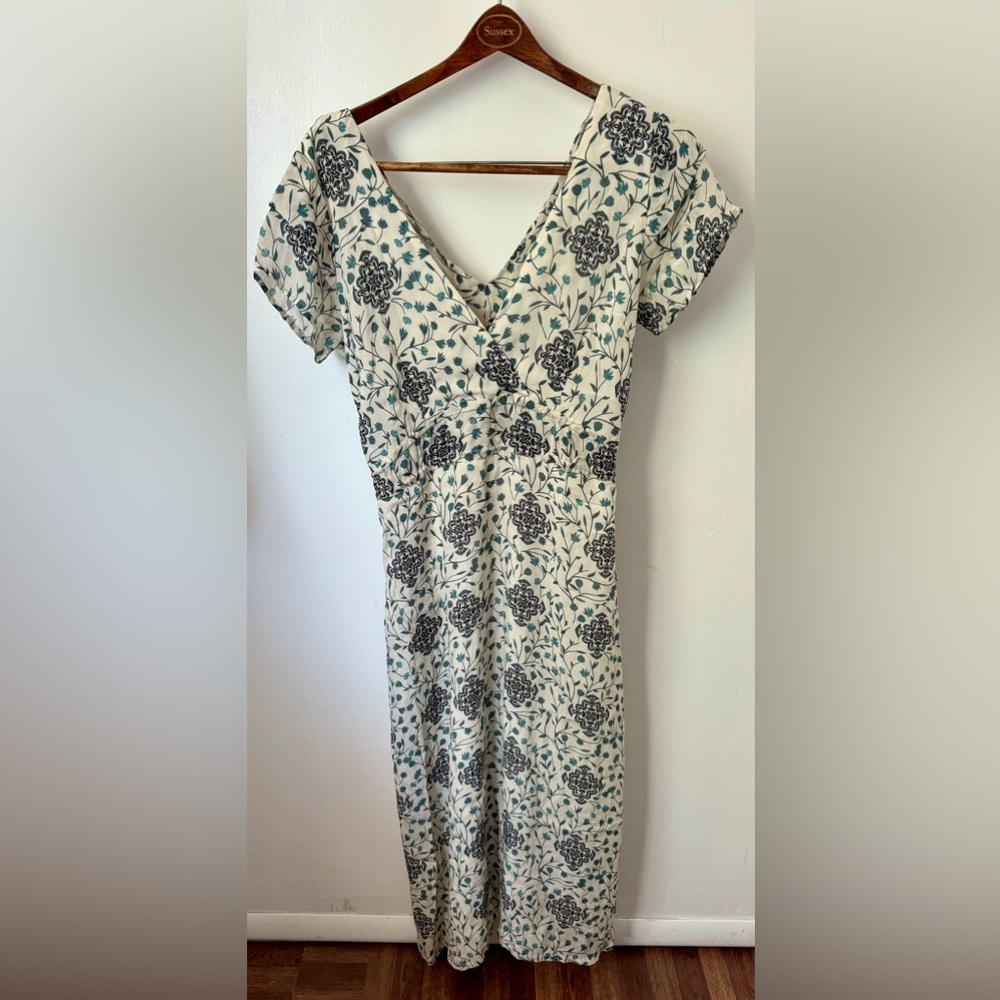 Floral Print V-Neck Dress